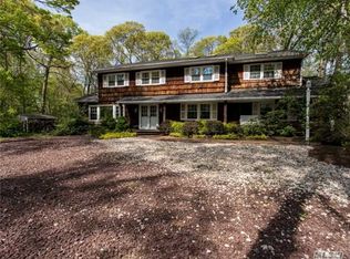 116 Deforest Rd, Dix Hills, NY 11746