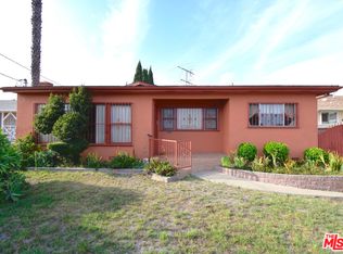 1633 W 122nd St, Los Angeles, CA 90047
