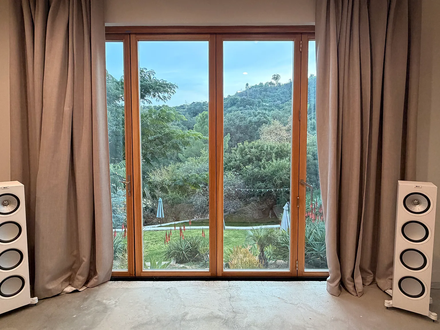 Medley Ln, Topanga — Photo 3