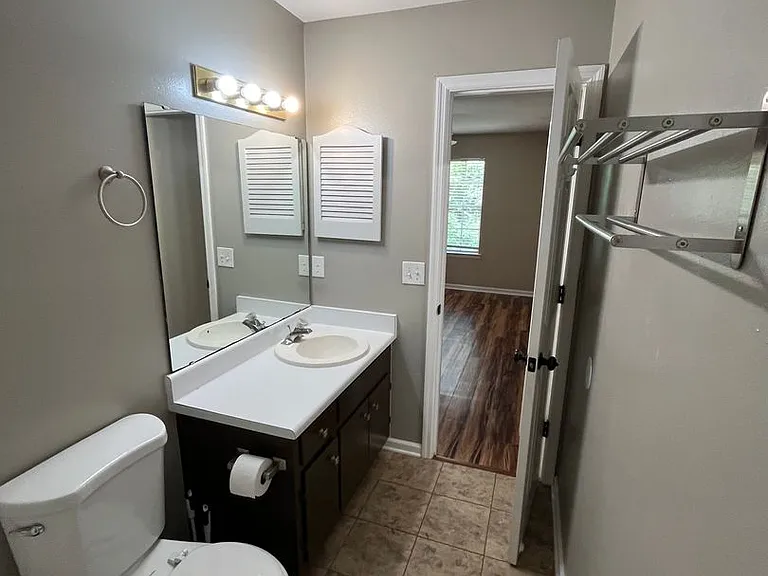4013 Catawba St #A — Photo 30