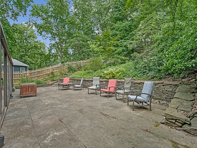 6217 Park Rd — Photo 48