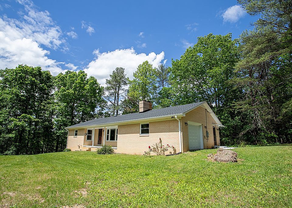 1st image of 294 N Fork Ln