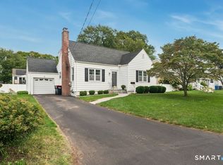 100 Flint St, Trumbull, CT 06611