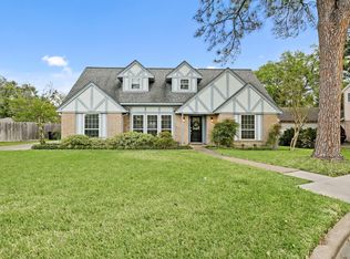 2706 Bernadette Ln, Houston, TX 77043