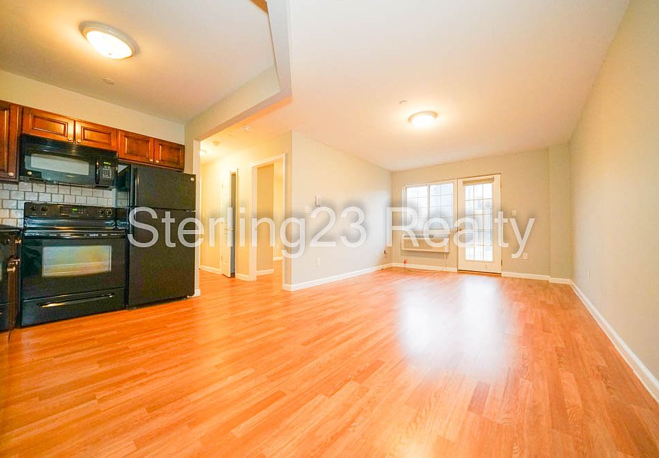 1st image of 27-16 12th St #3B