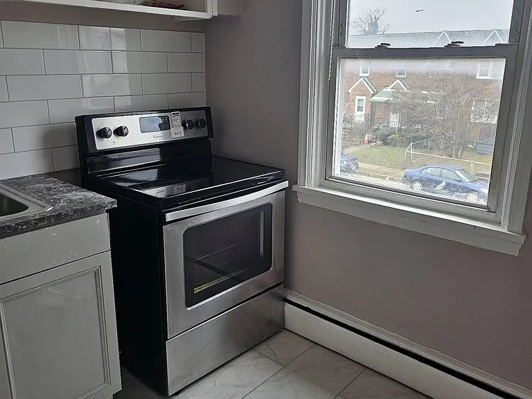 5109 Arbutus Ave #2 — Photo 8
