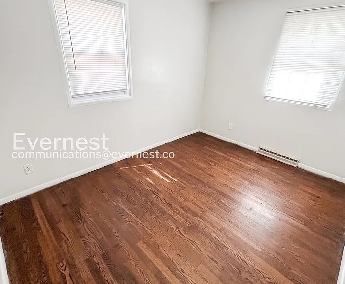1359 Cove Ln — Photo 13