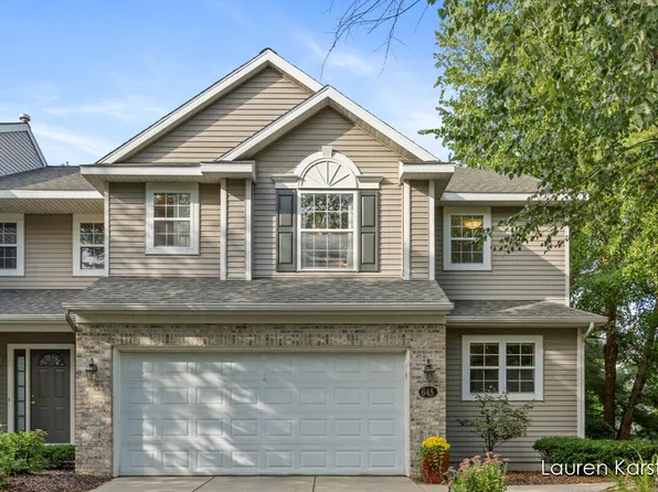 645 Abbey Mill Dr SE, Ada, MI 49301