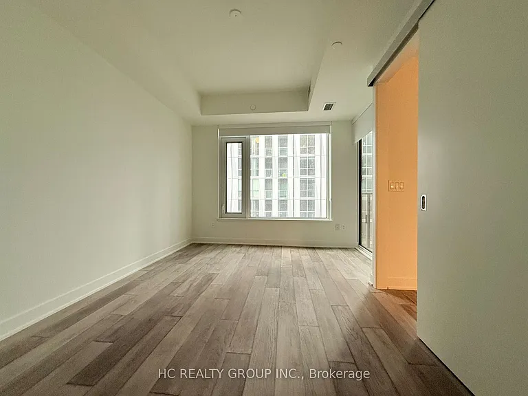 11 Yorkville Ave #1507 — Photo 11