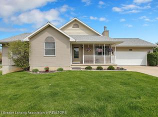 12305 Oakland Hills Dr, Dewitt, MI