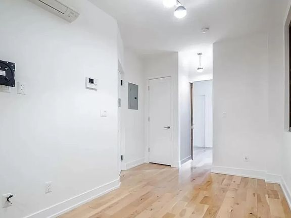 3rd image of 229 E 5th St APT 8