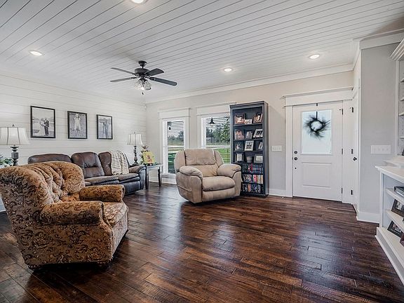 23rd image of 3868 Burgess Falls Rd