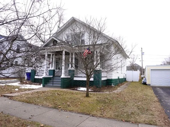 605 W 2nd St, Merrill, WI 54452