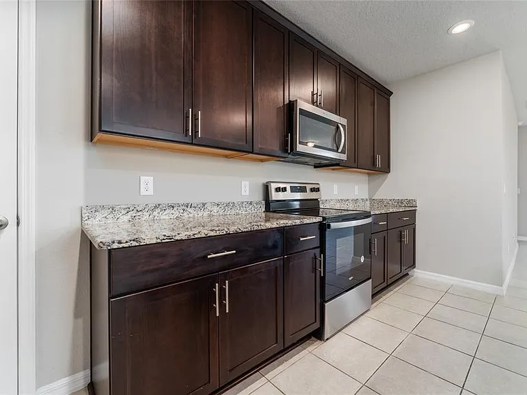 3085 Bella Vista Dr — Photo 7