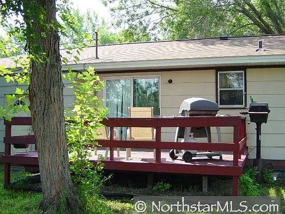 2nd image of 265 Oak Park Dr NE