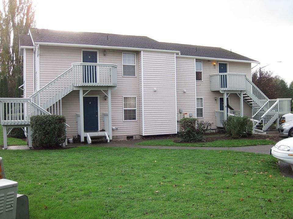 1st image of 5666 Eagle Pkwy #3