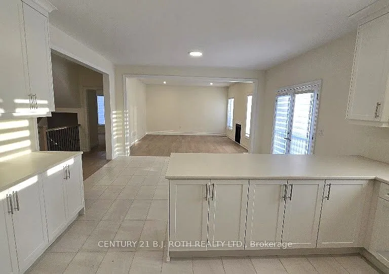 61 Ruby Rdg — Photo 14