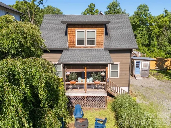 109 Portmanvilla Rd, Black Mountain, NC 28711