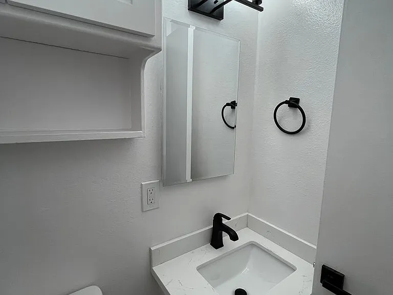 12323 Texas Ave — Photo 53