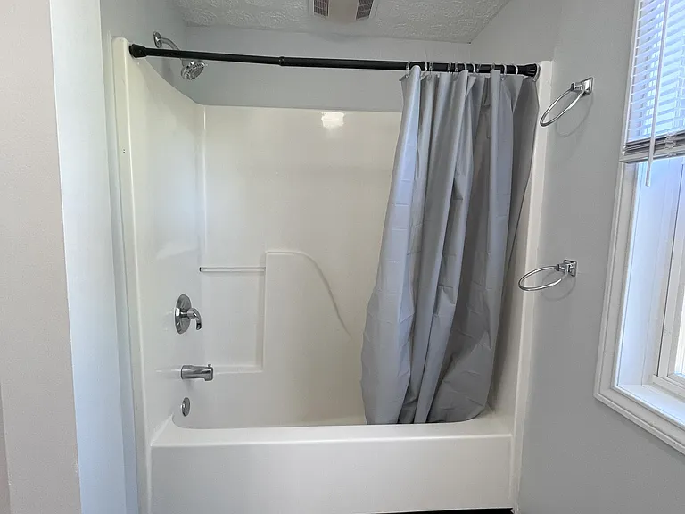 3231 Scranton Rd #1 — Photo 17