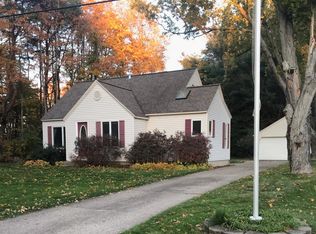 217 N 160th Ave, Holland, MI 49424
