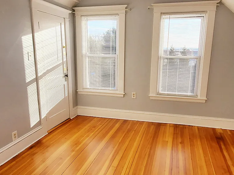 103 Stephen St #4 — Photo 21