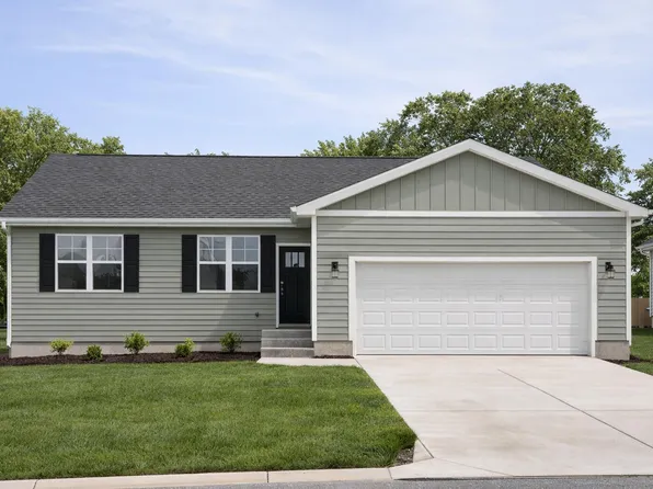 101 Stoneview Dr, Crossville, TN 38571