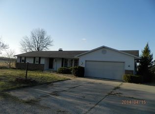 2769 E Kammerer Rd, Kendallville, IN 46755