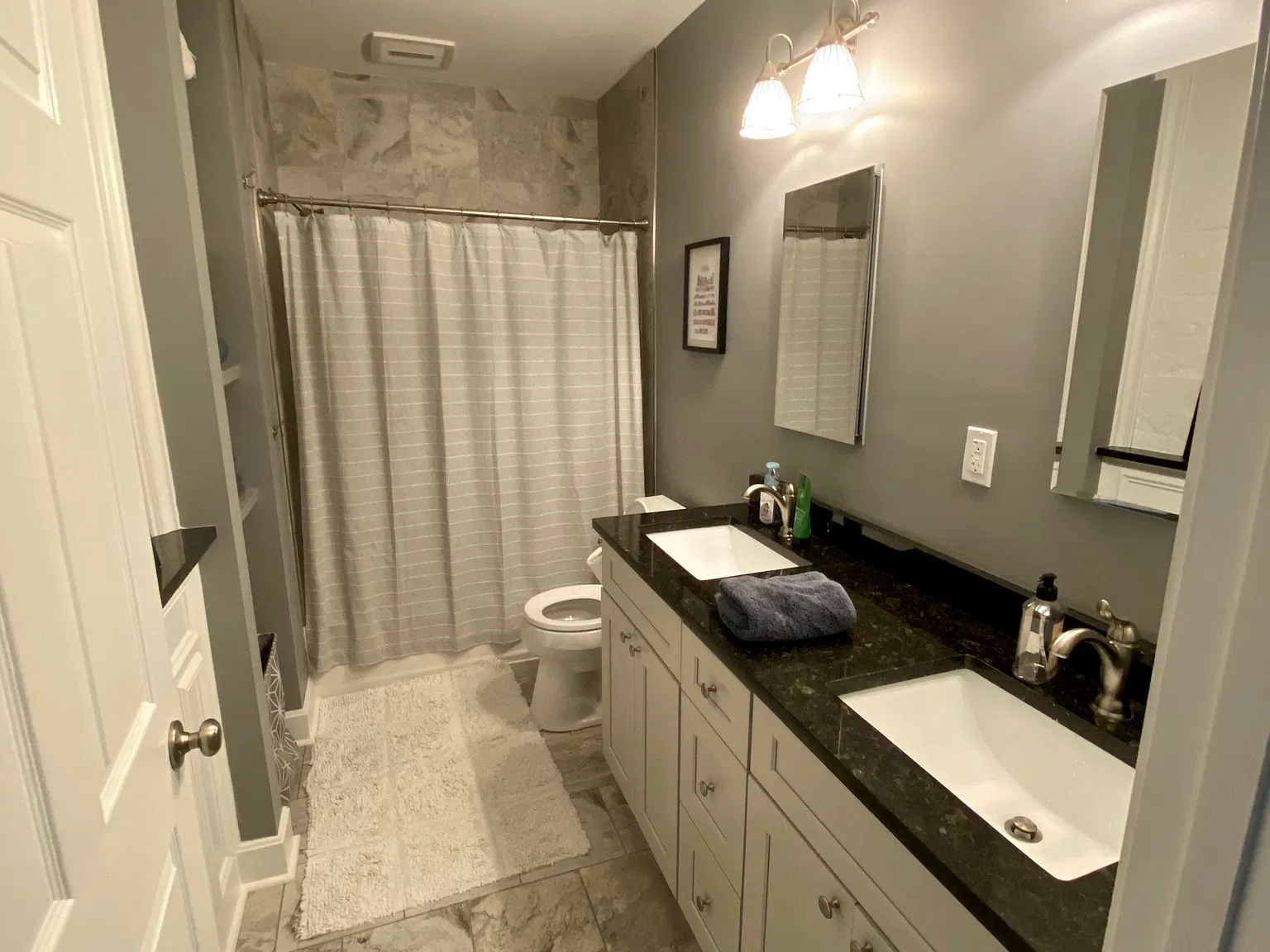 3 bed, 1468 sqft, $2,100 — Photo 2