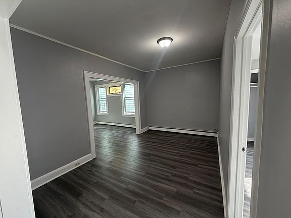 4th image of 222 W End Ave #1