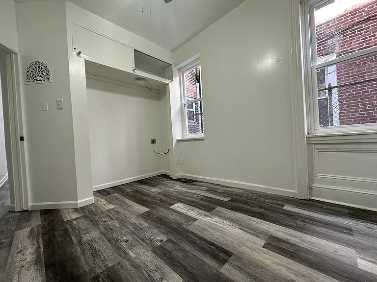 1433 S 6th St #1 — Photo 7