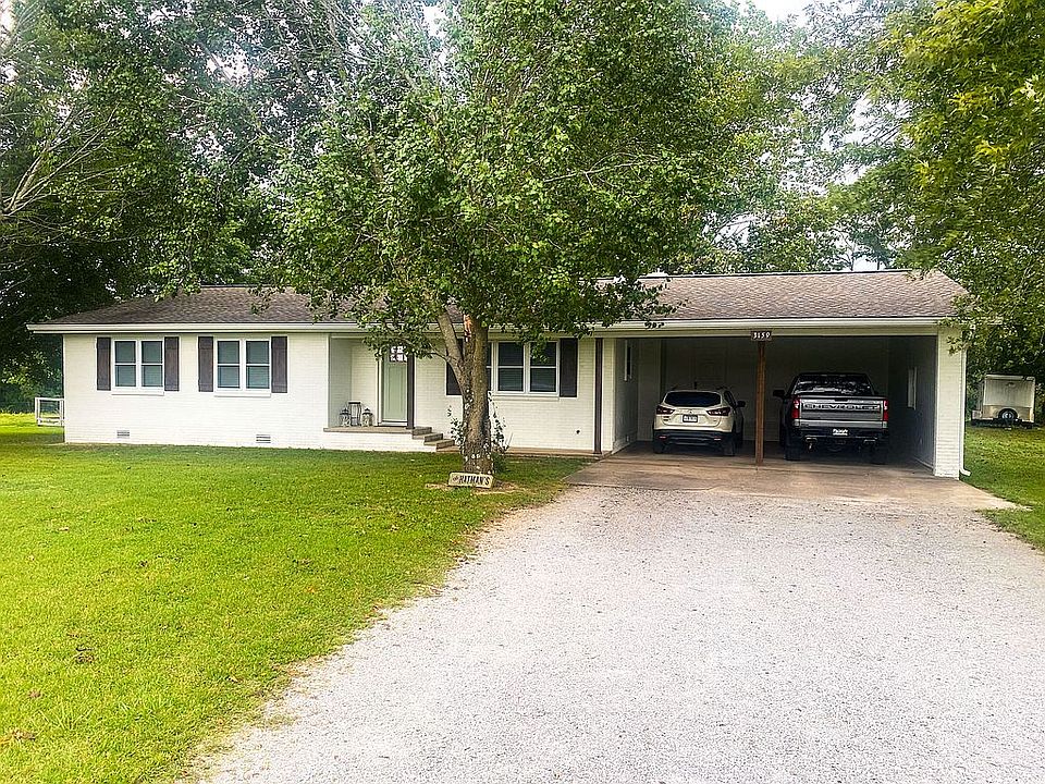 New paint, shutters, posts.