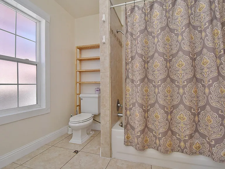 2214 Ashby Ave — Photo 18