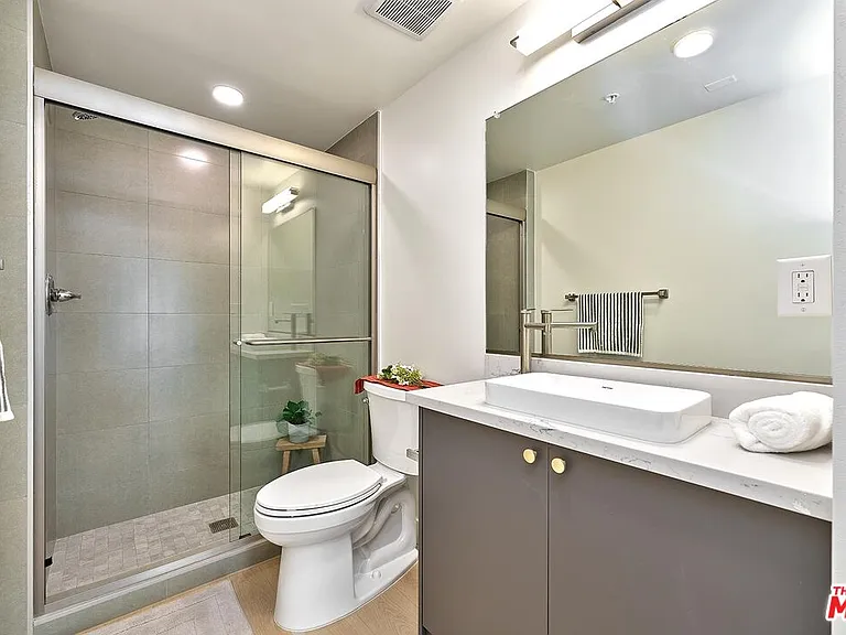 510 S Oxford Ave #310 — Photo 26