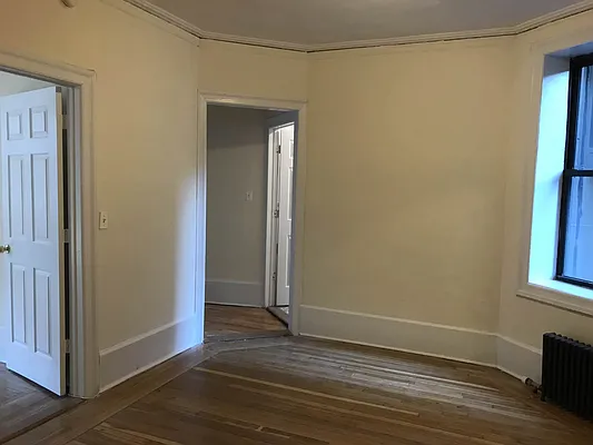 Rented by RV Realty | media 9