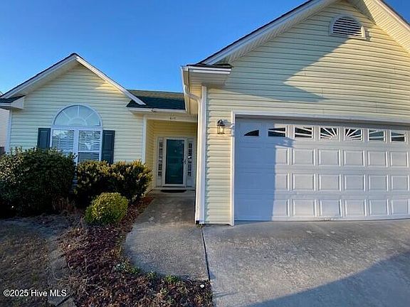 3rd image of 615 Burroughs Dr