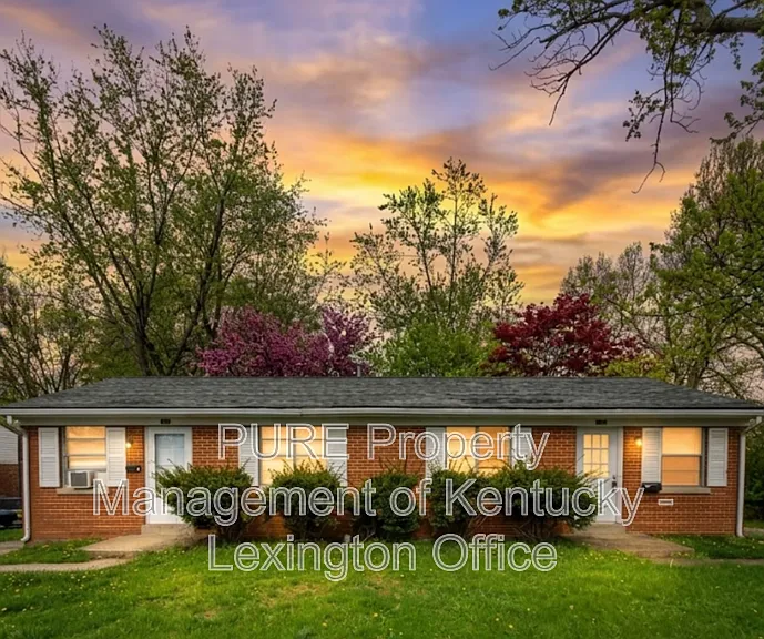 627 Silverleaf Dr — Photo 1