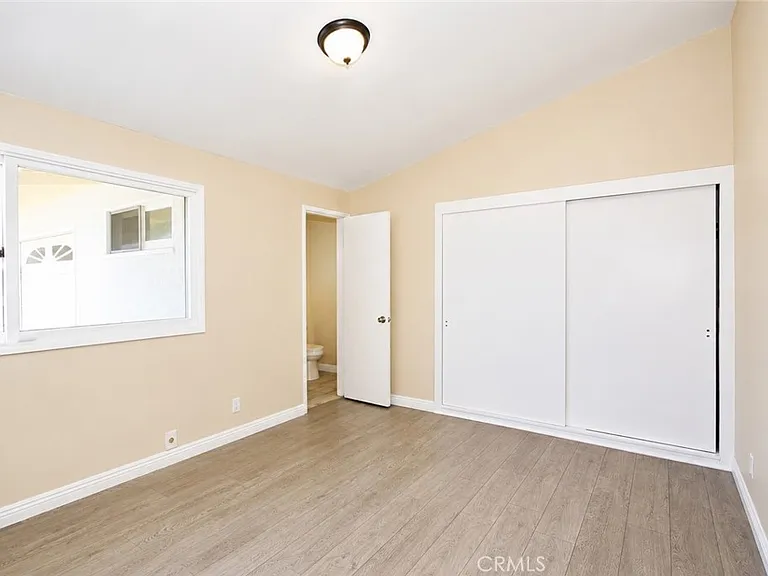 1290 Brightwood St — Photo 8