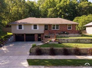 3103 Longhorn Dr, Lawrence, KS 66049