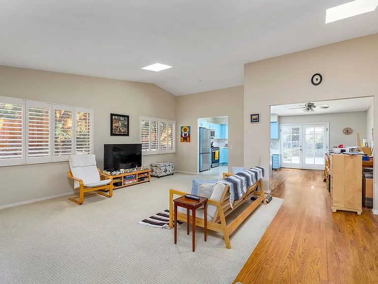 9987 Mesa Madera Dr — Photo 4