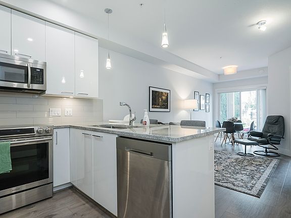 5th image of 20175 53rd Ave #111