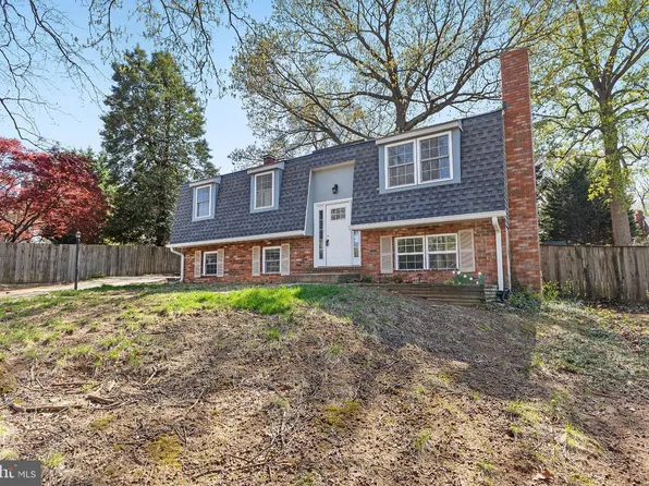 1075 Sun Valley Dr, Annapolis, MD 21409