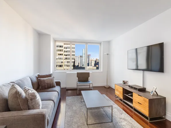 212 East 47th Street image 1 of 6