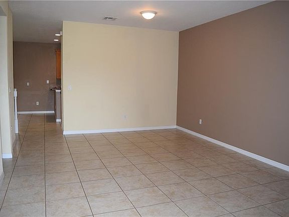 4th image of 1274 Clove Dr