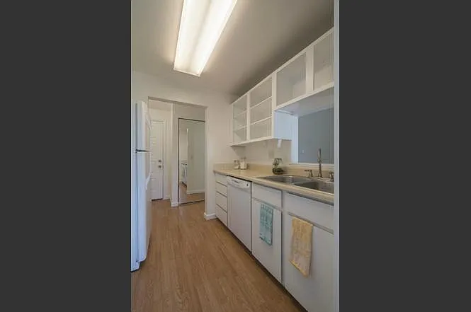 1 bed, 609 sqft, $1,400 — Photo 2