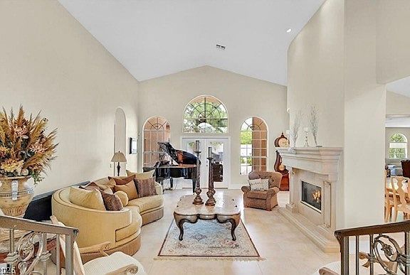 5th image of 7412 Silver Palm Ave