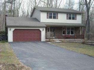 41 Woodland Dr, Big Flats, NY 14814