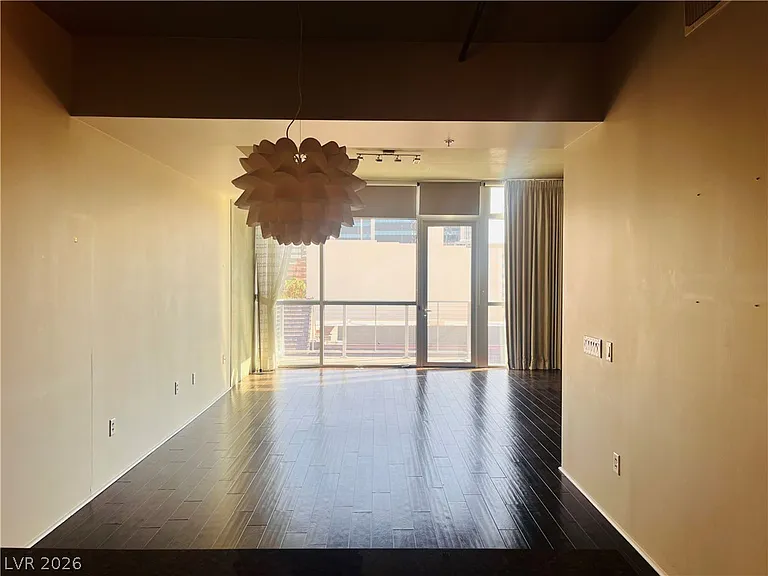 353 E Bonneville Ave #511 — Photo 9