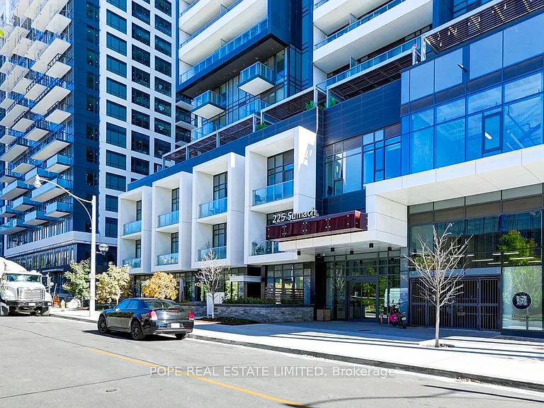 225 Sumach St #W1002 — Photo 14