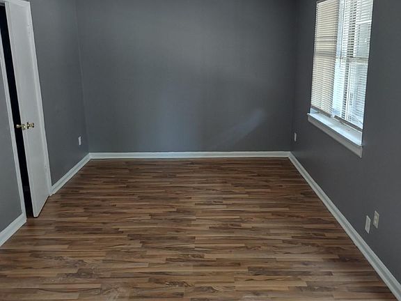 3rd image of 799 Mississippi Blvd